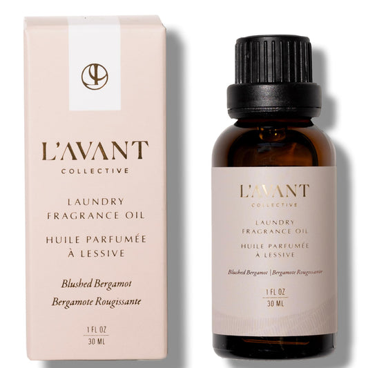 L’AVANT Collective Blushed Bergamot drops on a dryer ball for lasting fragrance