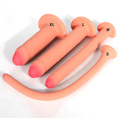 Lewosu packaging includes one hollow dildo for immediate use.