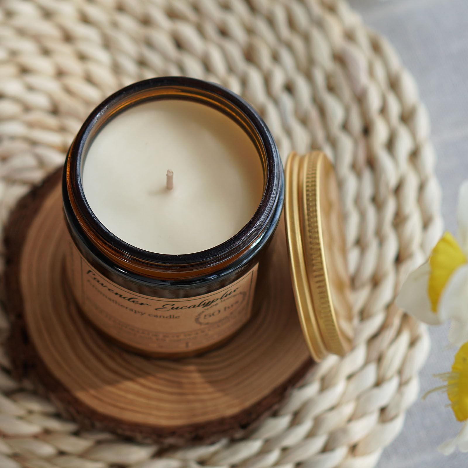 Liofeve candle wick close-up demonstrates even burn