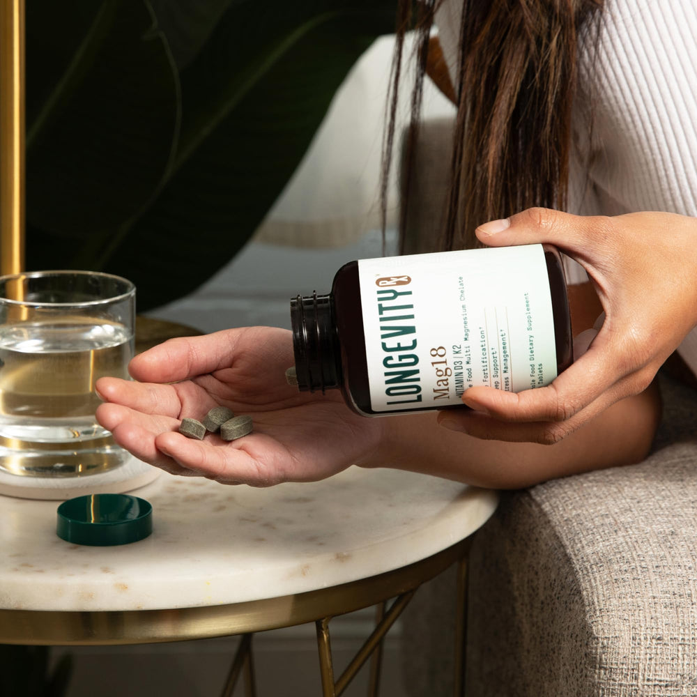 Longevity Rx Mag18 molecular view hints at peptide-bound magnesium enhancing absorption.