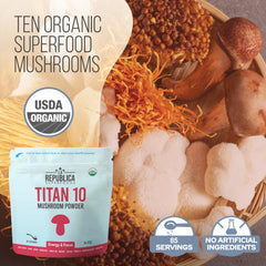 LRLA Titan 10 scoop demonstrates easy-to-use mushroom powder for smoothies