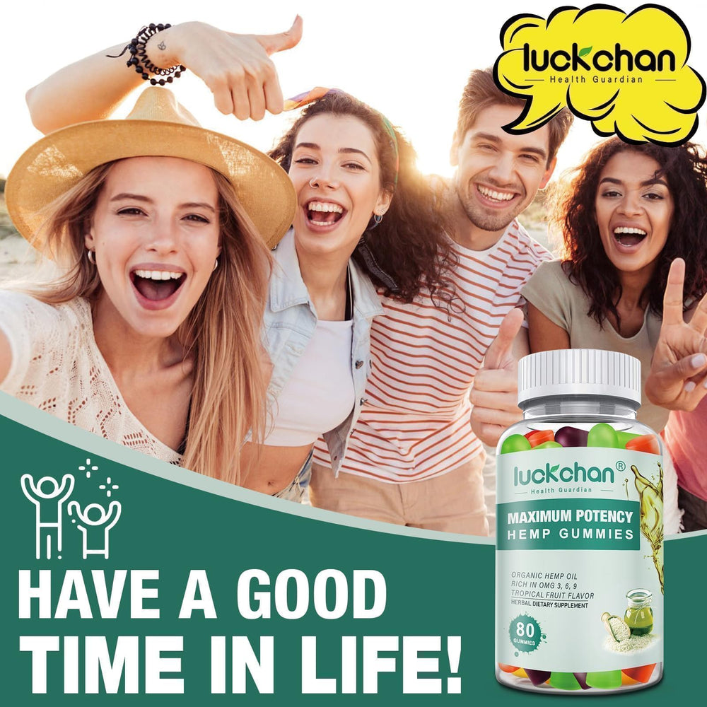 LUCKCHAN CO2 extraction illustration highlights nutrient-rich hemp oil inside gummies.