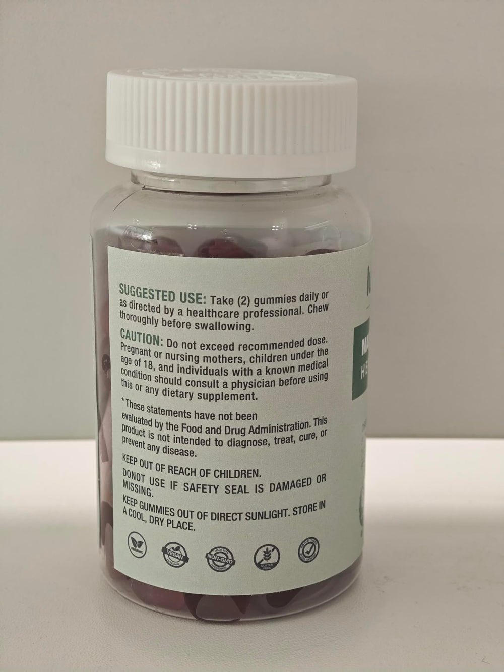 LUCKCHAN Omega Gummies Adults Organic 160 ingredient panel image with organic, non-GMO notes