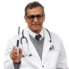 Luminance Red lip sore device in action shows targeted light therapy at work.