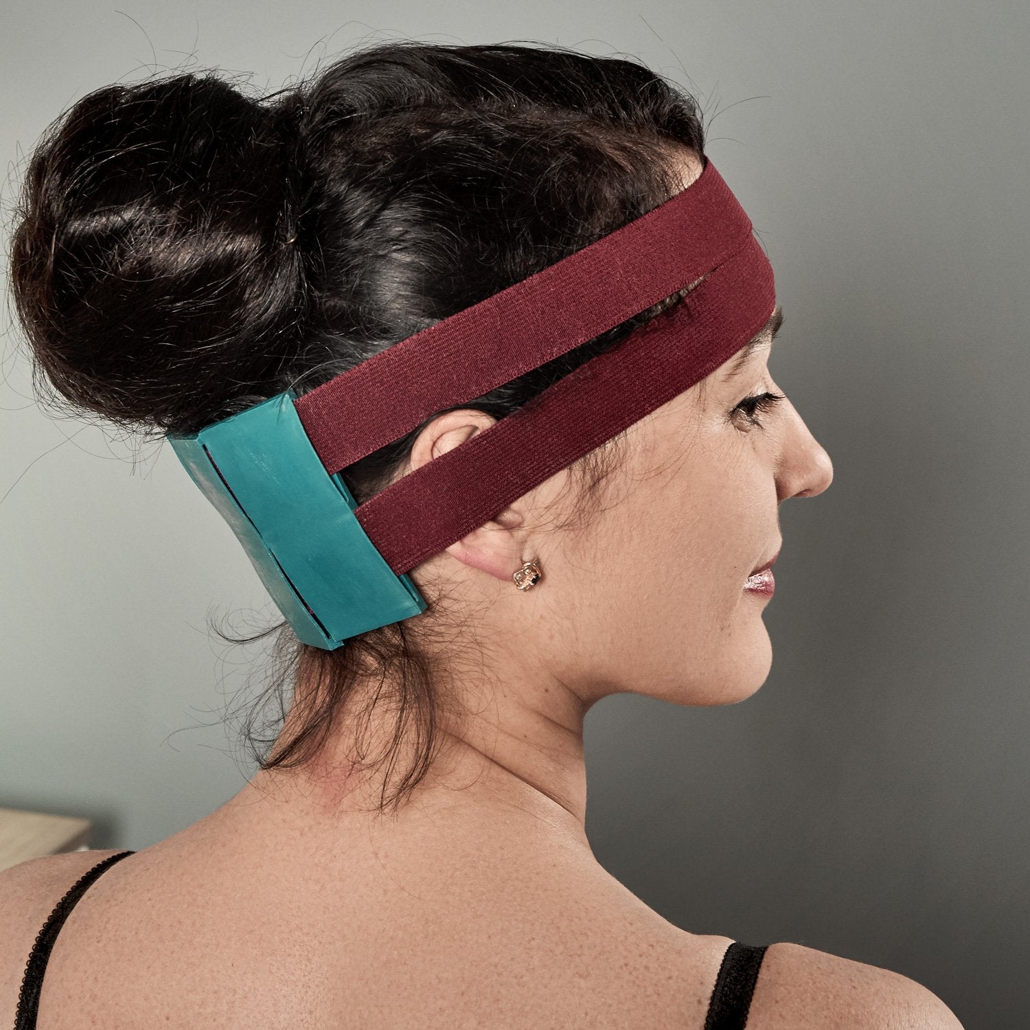 In-office use with belt worn comfortably at desk.