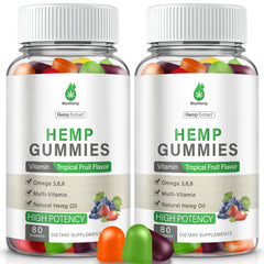 MaxHemp hemp gummies bottle highlighting pain support and easy dosing.