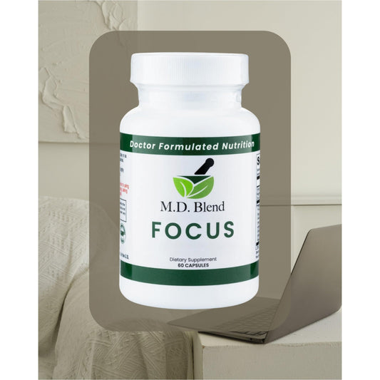 MD Blend Focus capsules beside a notebook for productive study sessions