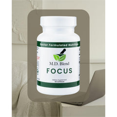 MD Blend Focus capsules beside a notebook for productive study sessions