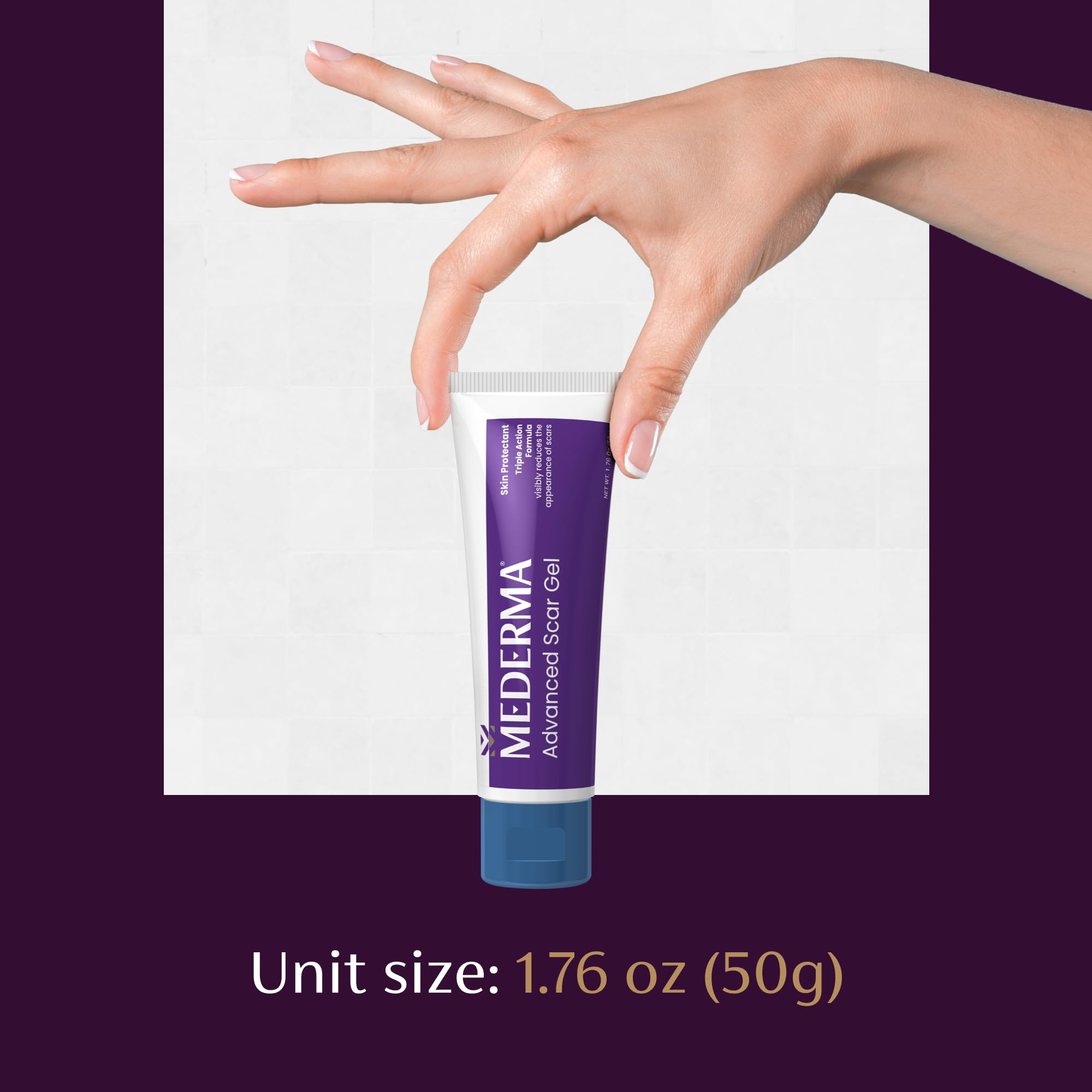 Mederma Advanced Scar Gel application scene shows easy daily routine for scars.