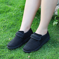 MEJORMEN elderly-friendly footwear offers stable traction for safe everyday steps