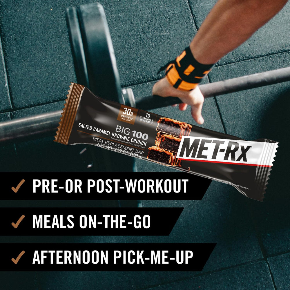 MET-Rx Big 100 Bar nutrition panel close-up for informed choices.