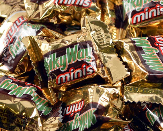 Milky Way Bite Size Candy Bars image highlights creamy chocolate and chewy nougat, ideal for sharing