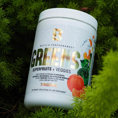 Motiv-8 Greens Superfruits powder in water shows a quick daily serving