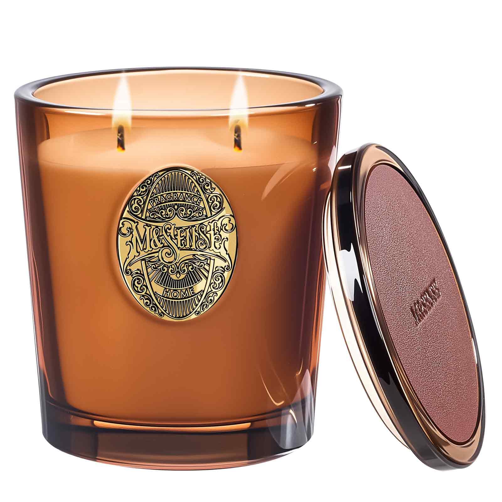 M&SENSE hot cocoa brown candle close-up with dual wicks for even burn