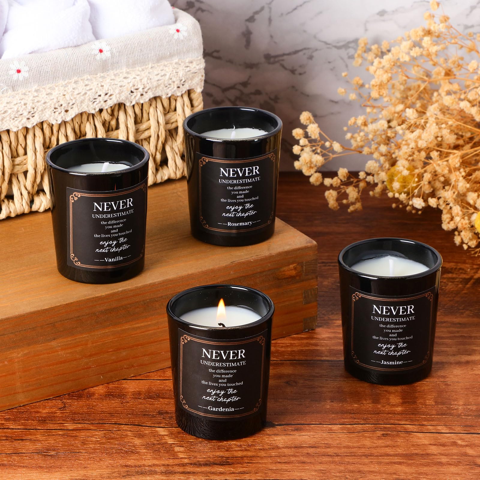 MTLEE gardenia candle with fresh floral note for uplifting spaces.