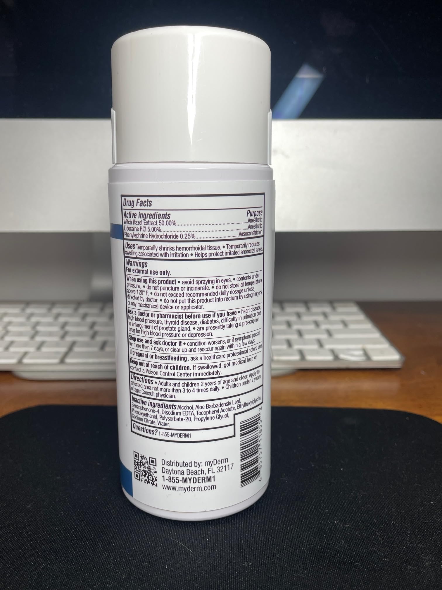 Angled spray illustration for easy, touch-free application in a compact pack.