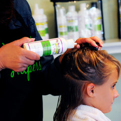 My Hair Helpers kid usage curly hair demonstrating use