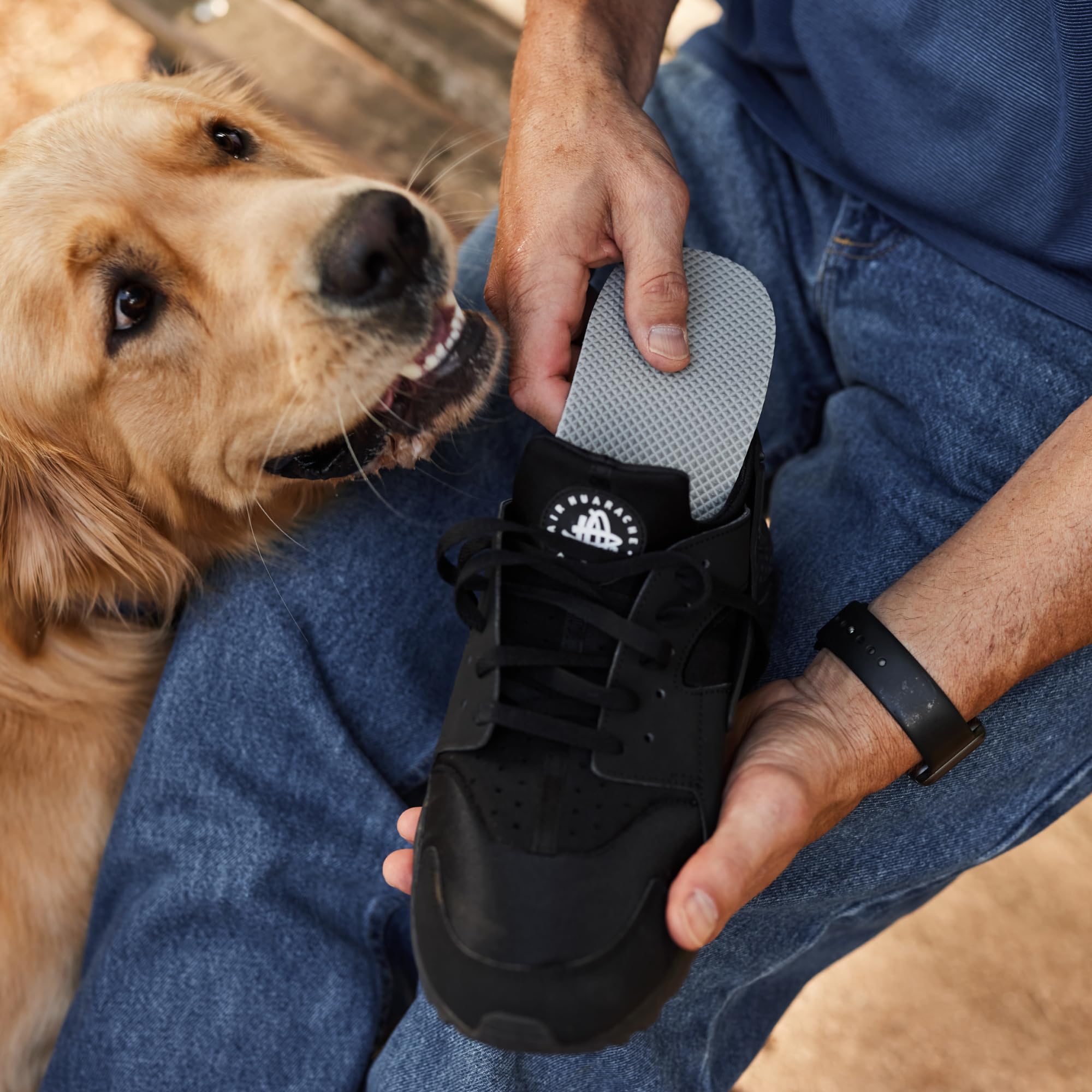 Naboso Neuro Sensory Insole textured surface providing sensory feedback during walking.