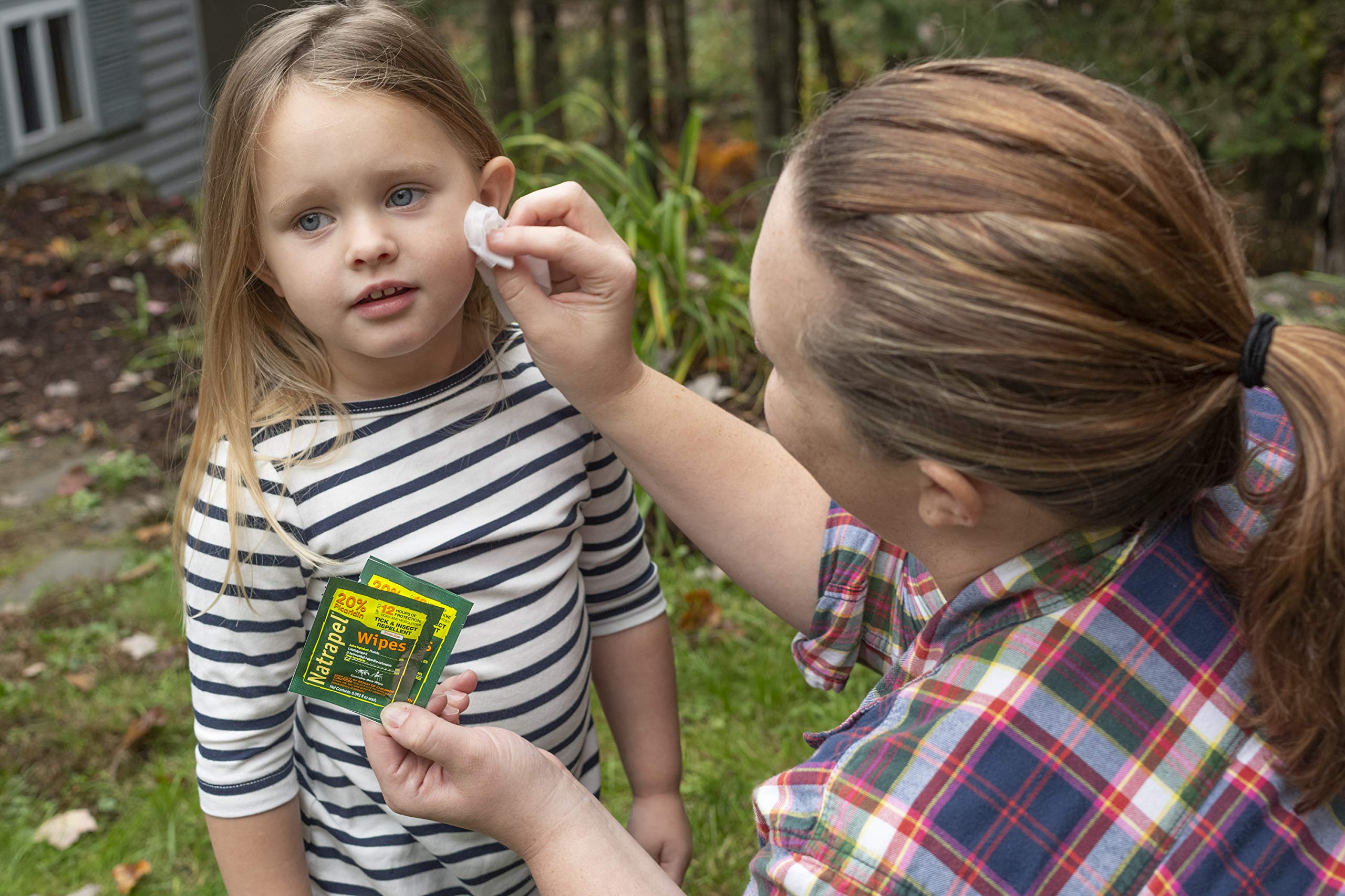 Natrapel quick-dry wipes for ready-to-go adventure days.