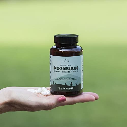 Close-up of cap showing premium ingredients and non-GMO formula for everyday calm