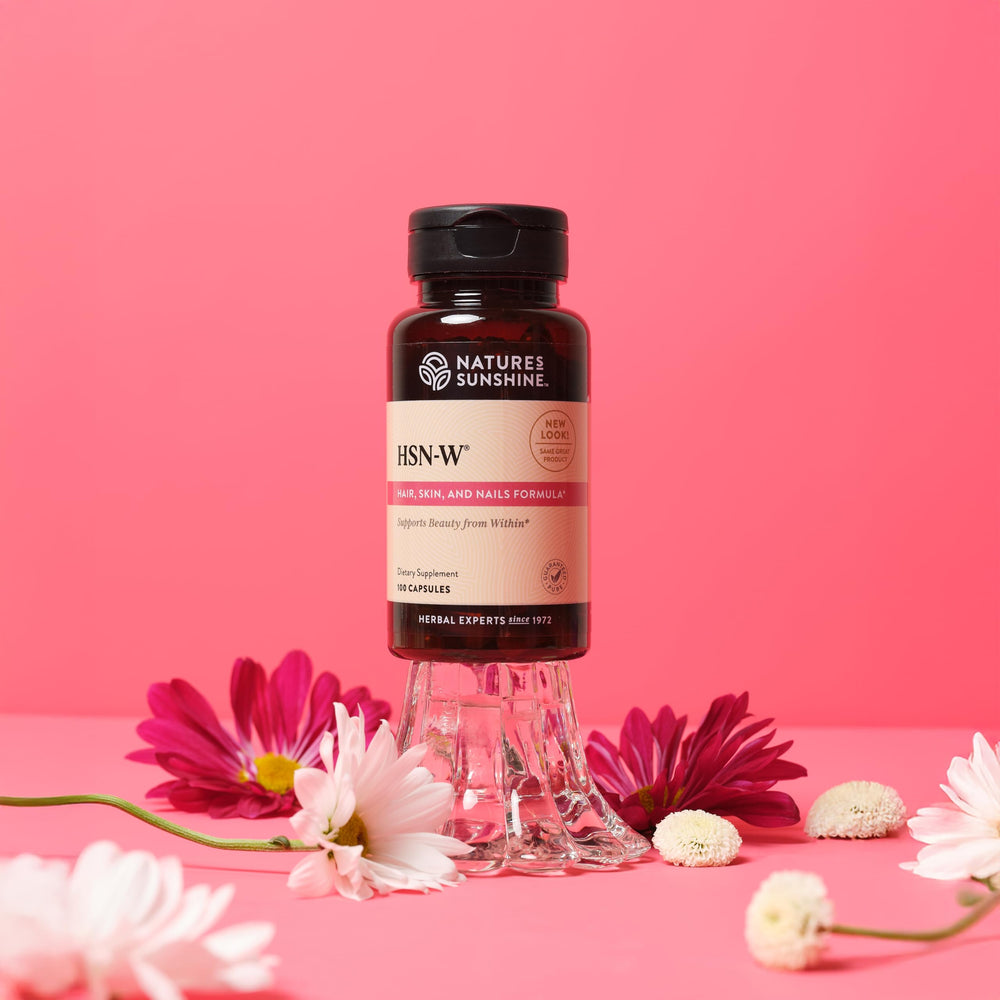 Nature's Sunshine HSN-W ingredients list image illustrates natural sources.