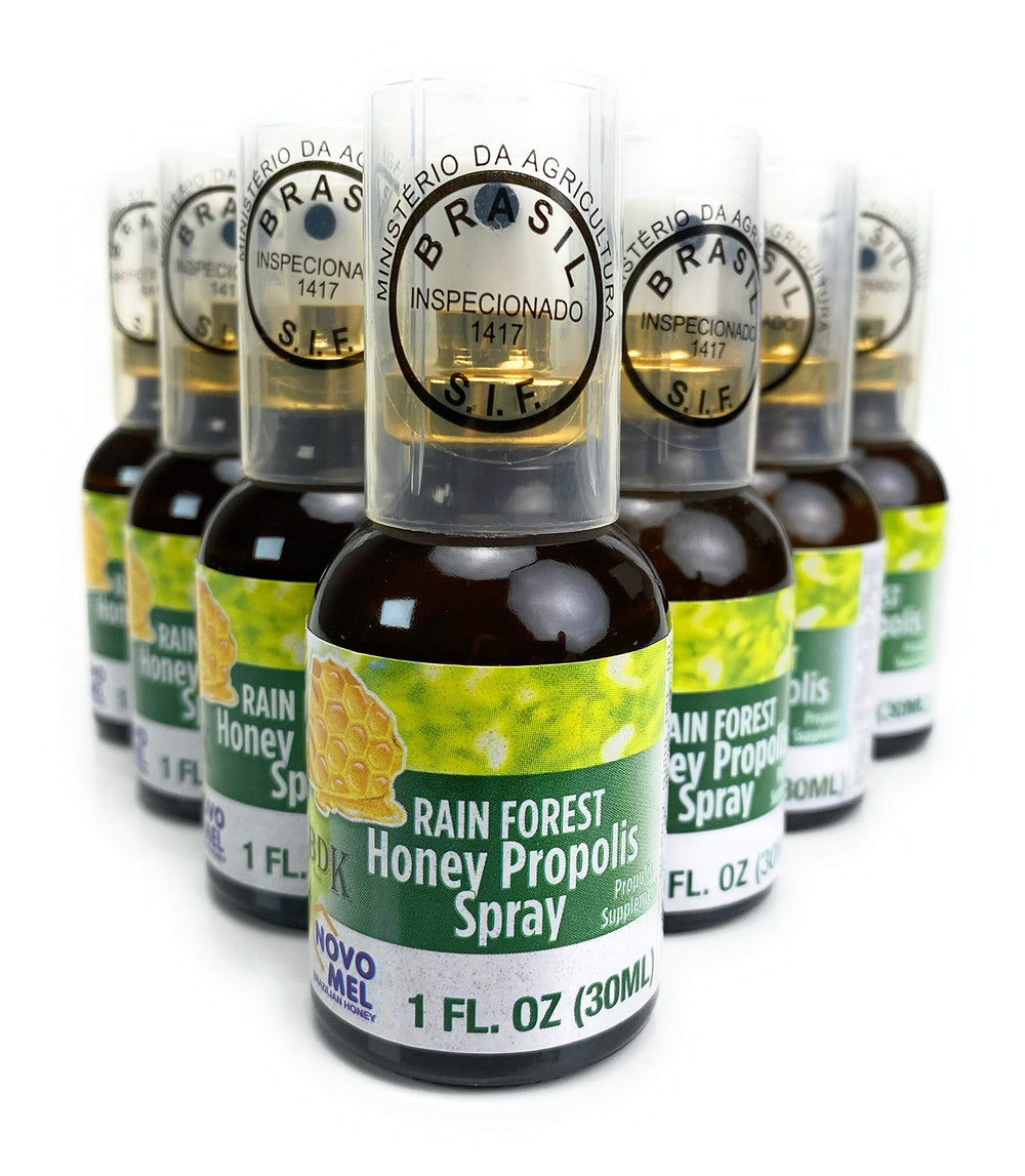 Novo Mel Brazilian Green Propolis oral spray bottle for on-the-go freshness