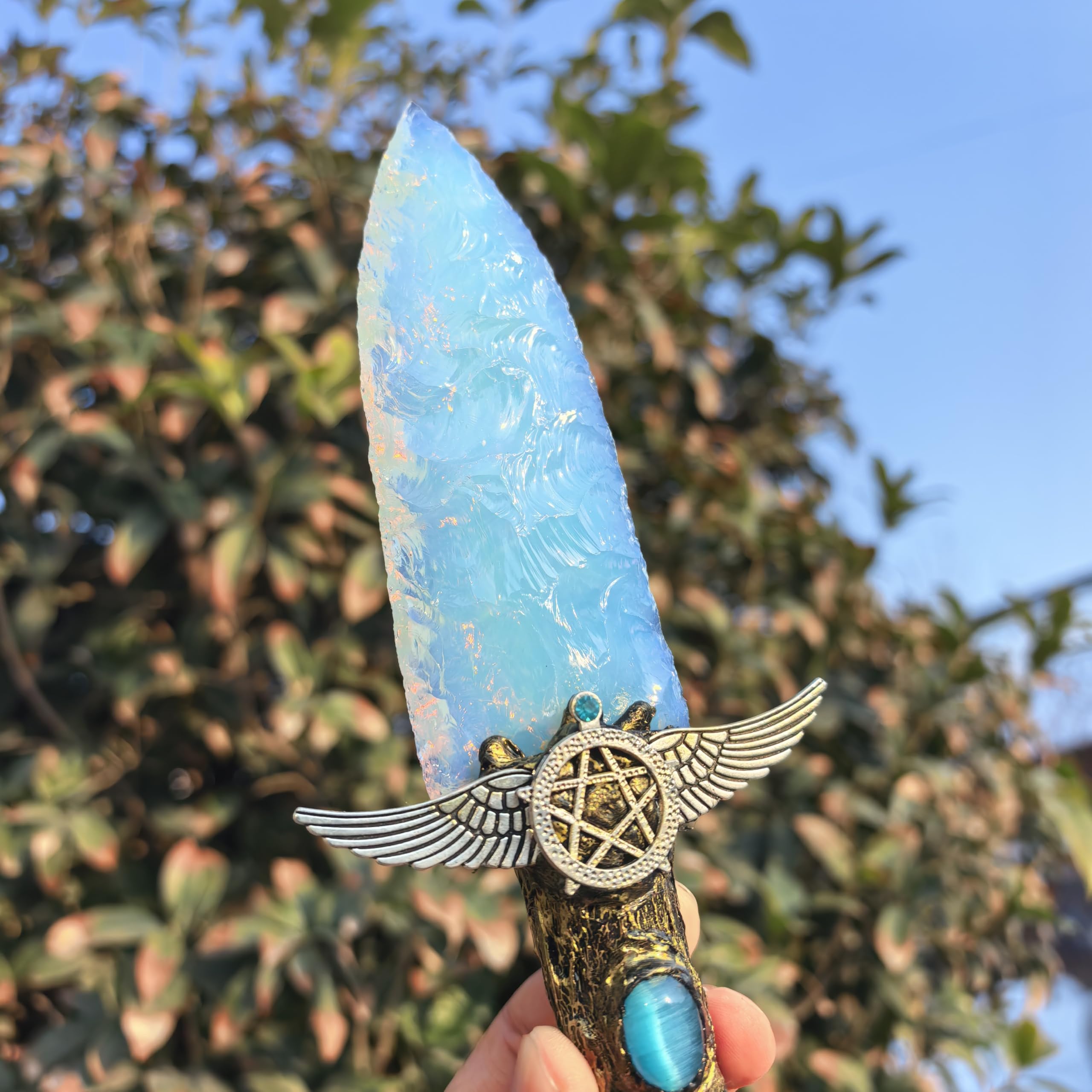 NsmjodStone arrow knife head measuring 9 inches for versatile display and symbolism.