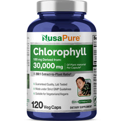 NusaPure Chlorophyll 200:1 extract bottle front label, convenient daily plant-based supplement.