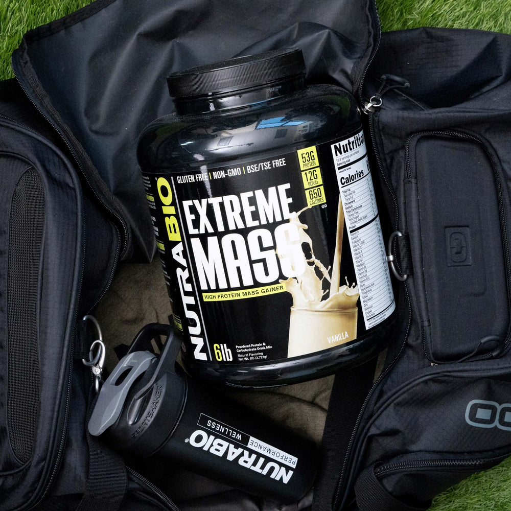 NutraBio Extreme Mass Gainer Vanilla full label close-up