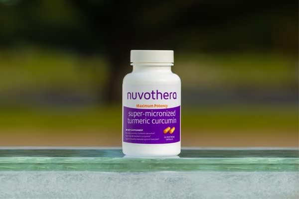 Nuvothera capsules pouring suggests a simple daily routine.