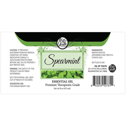Spearmint essential oil in diffuser scenario for a refreshing aroma