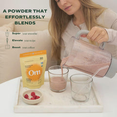 Om Mushroom Superfood Lion’s Mane powder label emphasizes clean, natural ingredients.