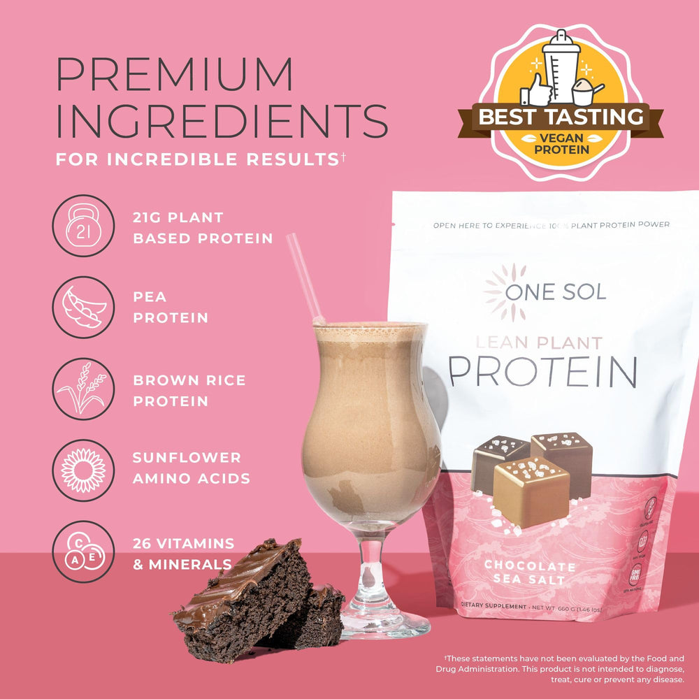 Chilled smoothie with One Sol Lean Chocolate Sea Salt for a refreshing pre/post-workout.