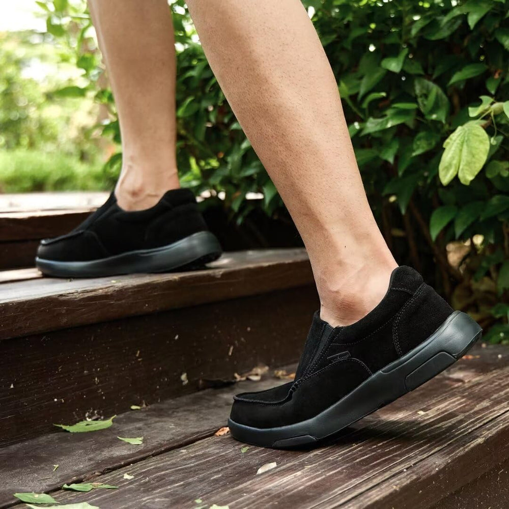 OrthoComfoot rubber outsole provides reliable traction for indoor and outdoor steps.