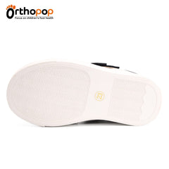 Orthopop kids walking-support-demo captures confident steps with stabilized posture