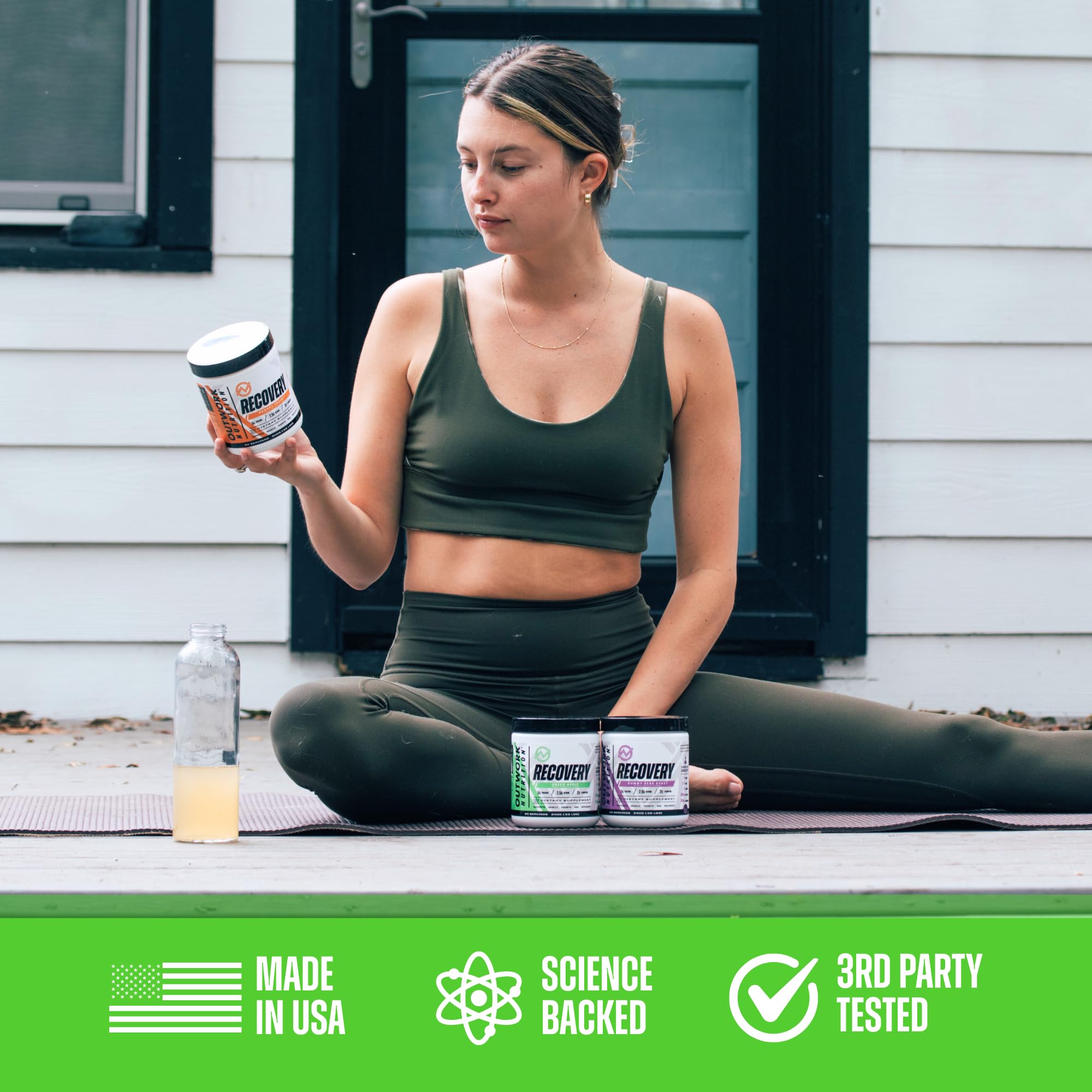 L-Carnitine and Tart Cherry imagery highlight soreness relief potential.