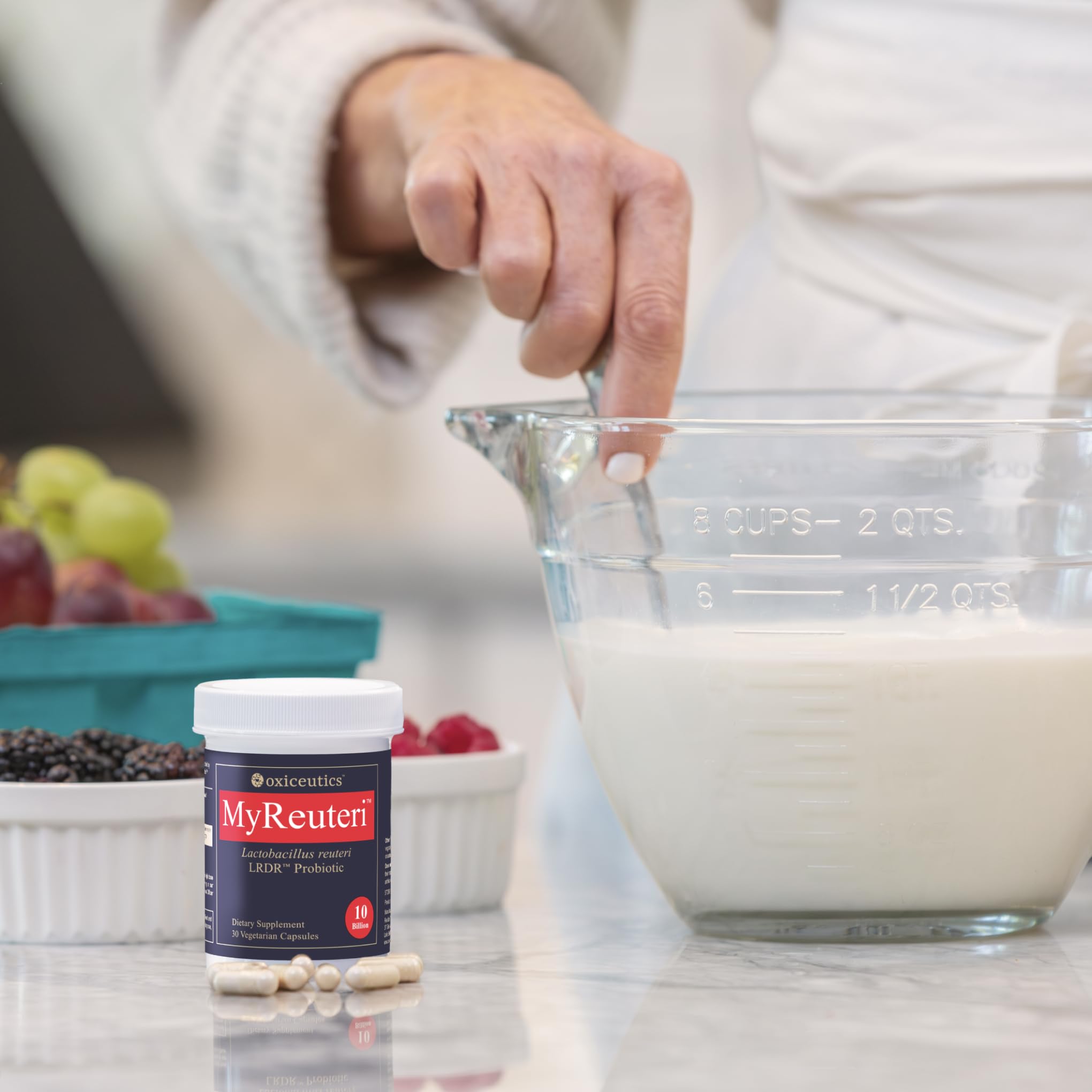 Yogurt-like superfood prepared with MyReuteri at home