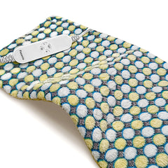 Pasonio full weighted heating pad on back, hug-like warmth for relaxation.