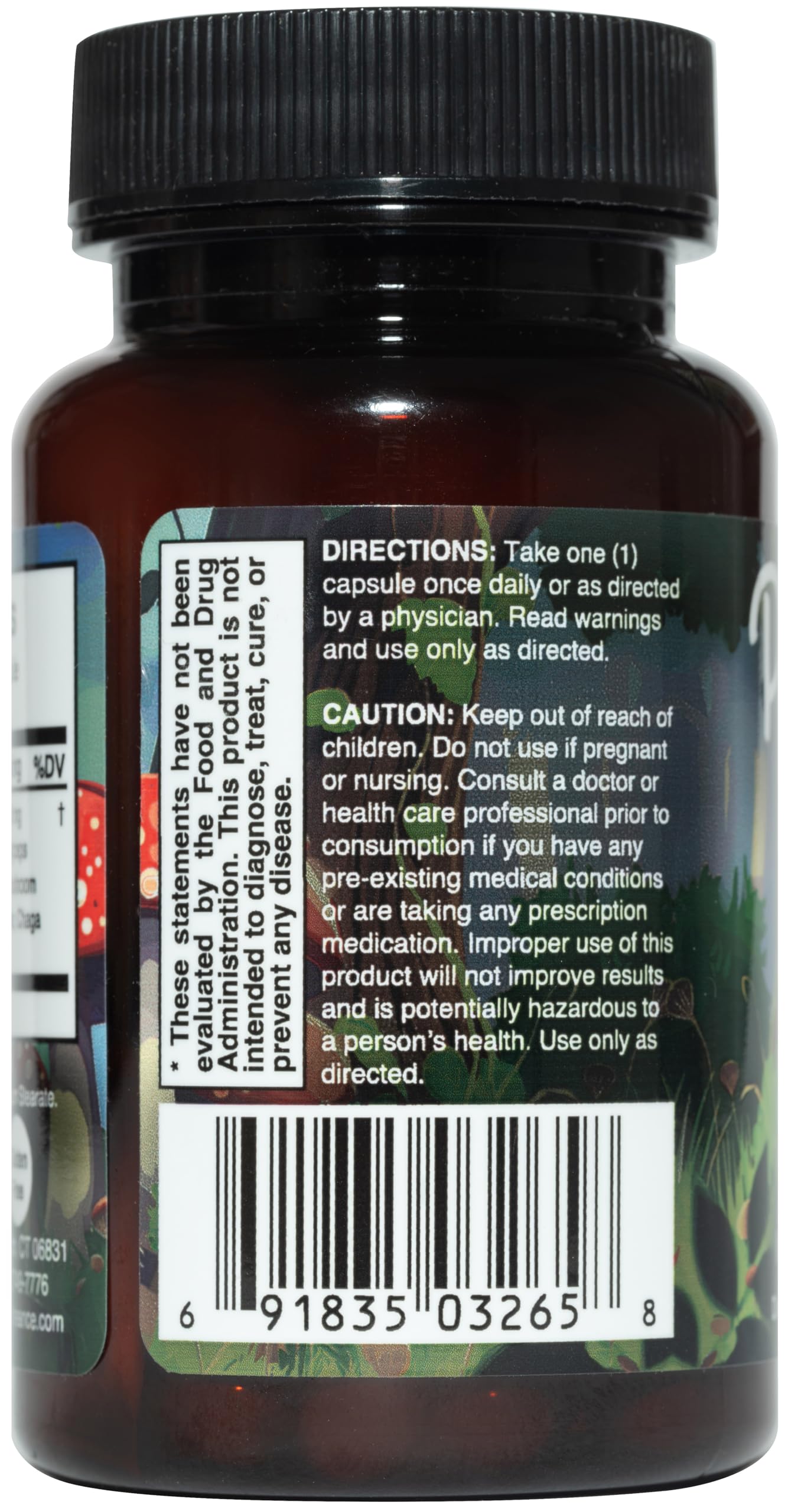 Pentaspore capsules close-up highlighting natural mushroom ingredients.