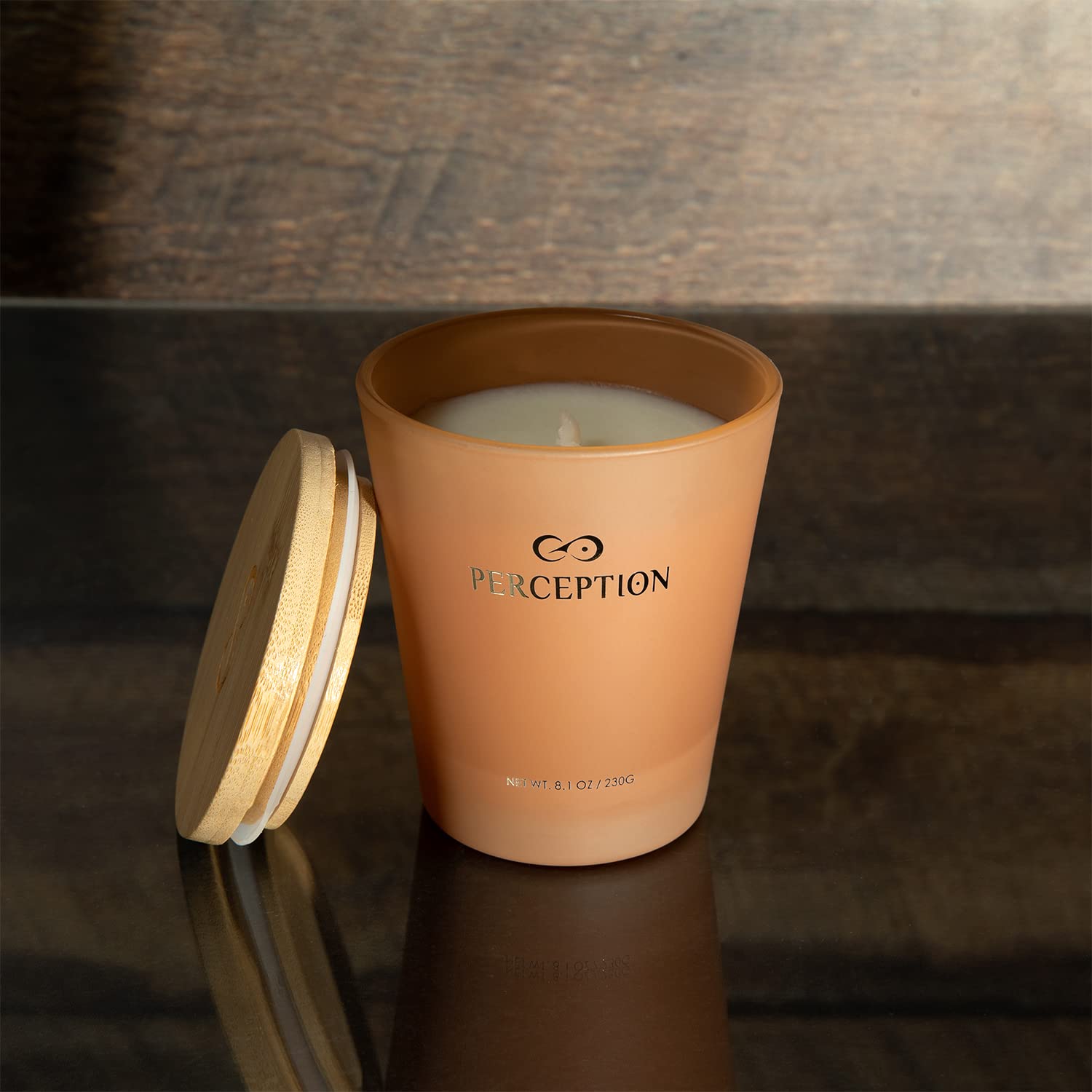PERCEPTION AROMAS Sandalwood Thyme wick close-up reveals even burn