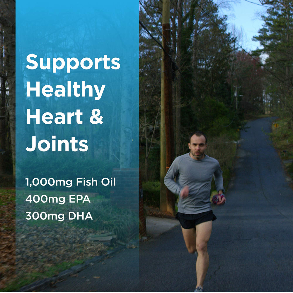 PEREGRUNE Runner Omega 3 in hand, ready for on-the-go use.