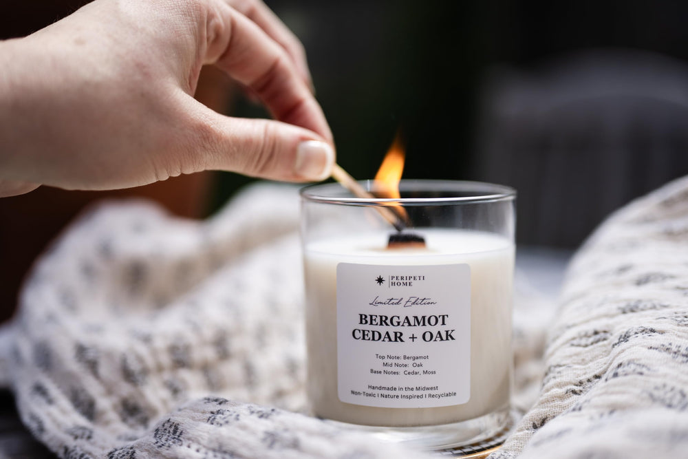 PeripetiHome crackling wooden wick adds cozy fireplace ambiance.