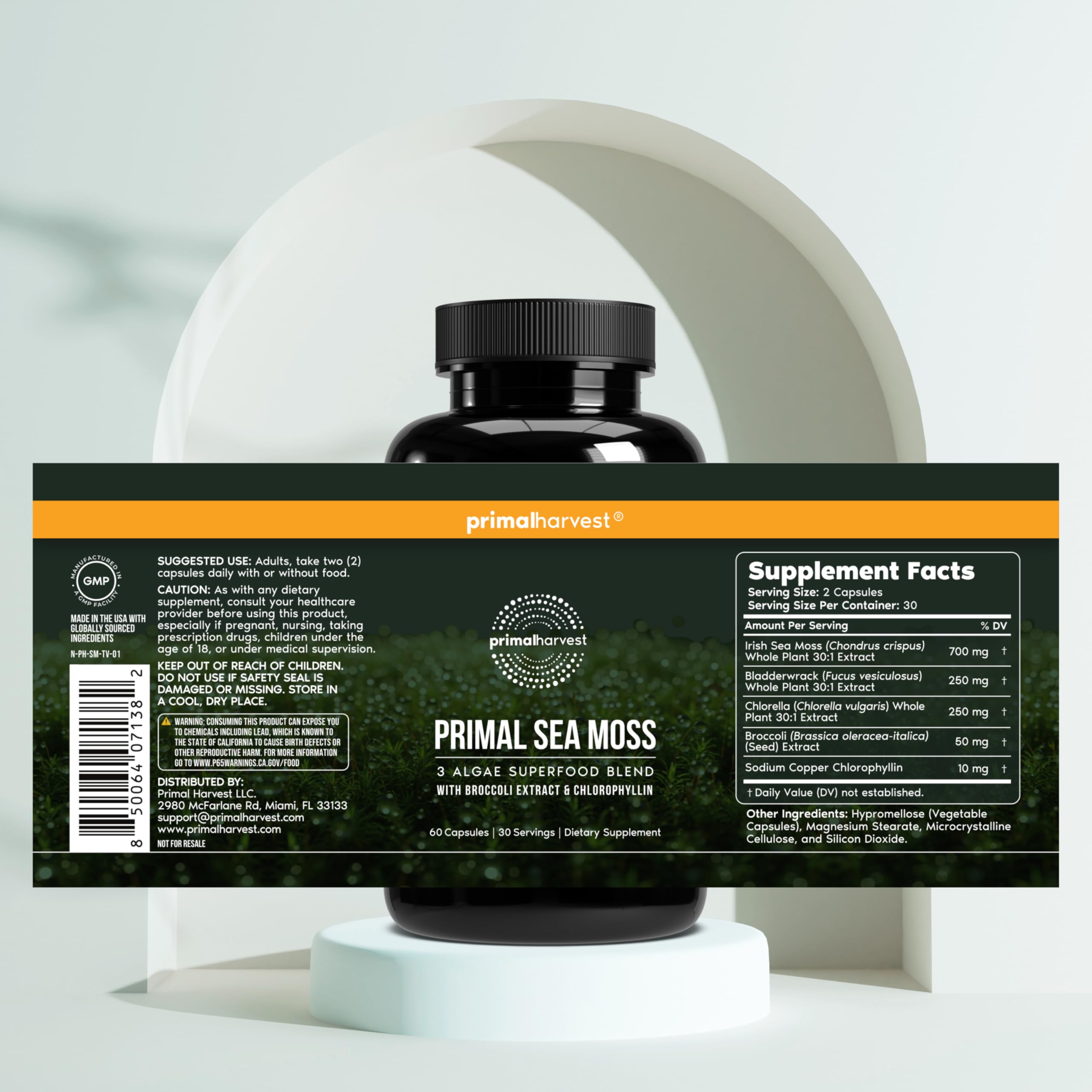 Primal Harvest Sea Moss Chlorella display emphasizes nutrient-dense greens.