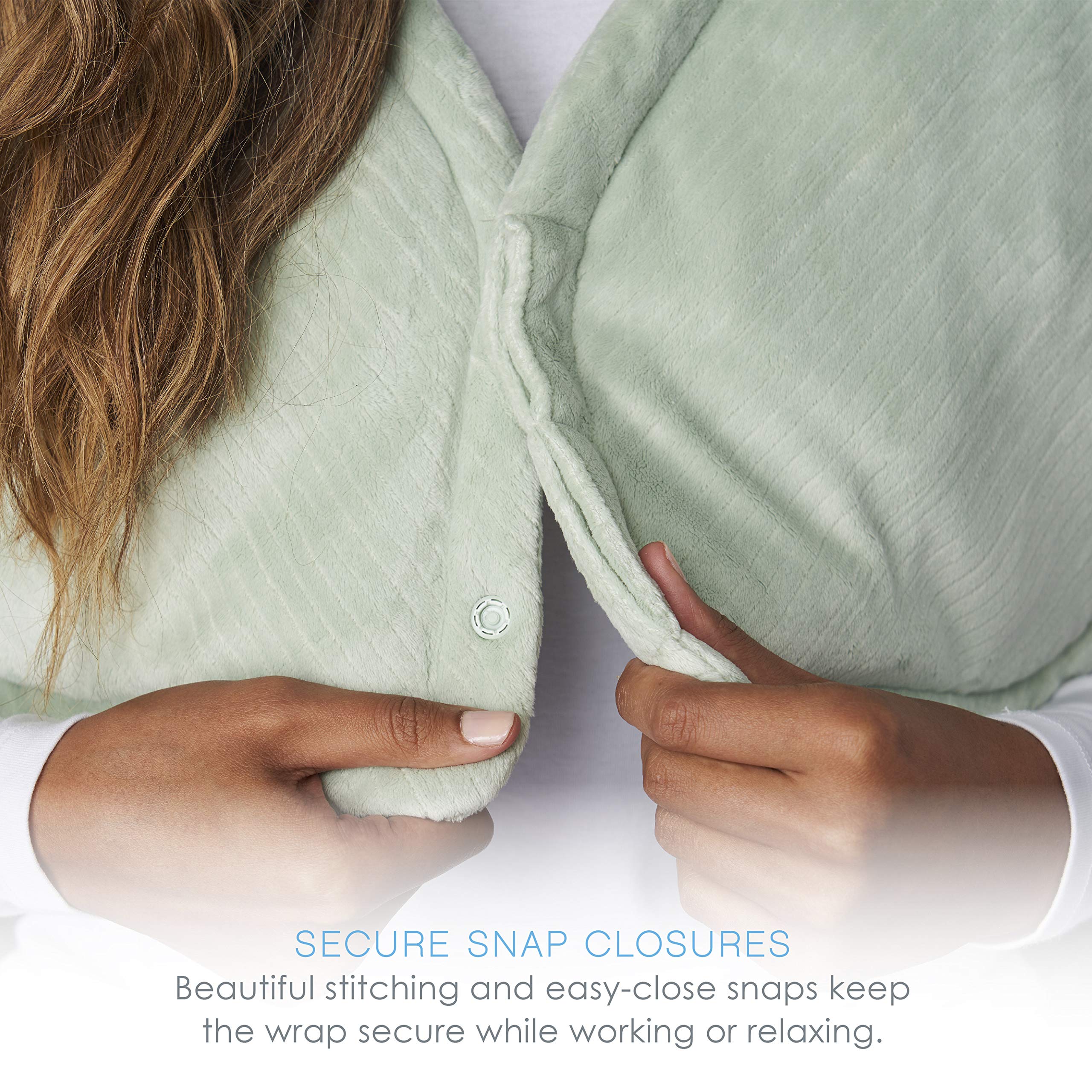 Contoured micromink fabric drapes smoothly over neck with premium softness.