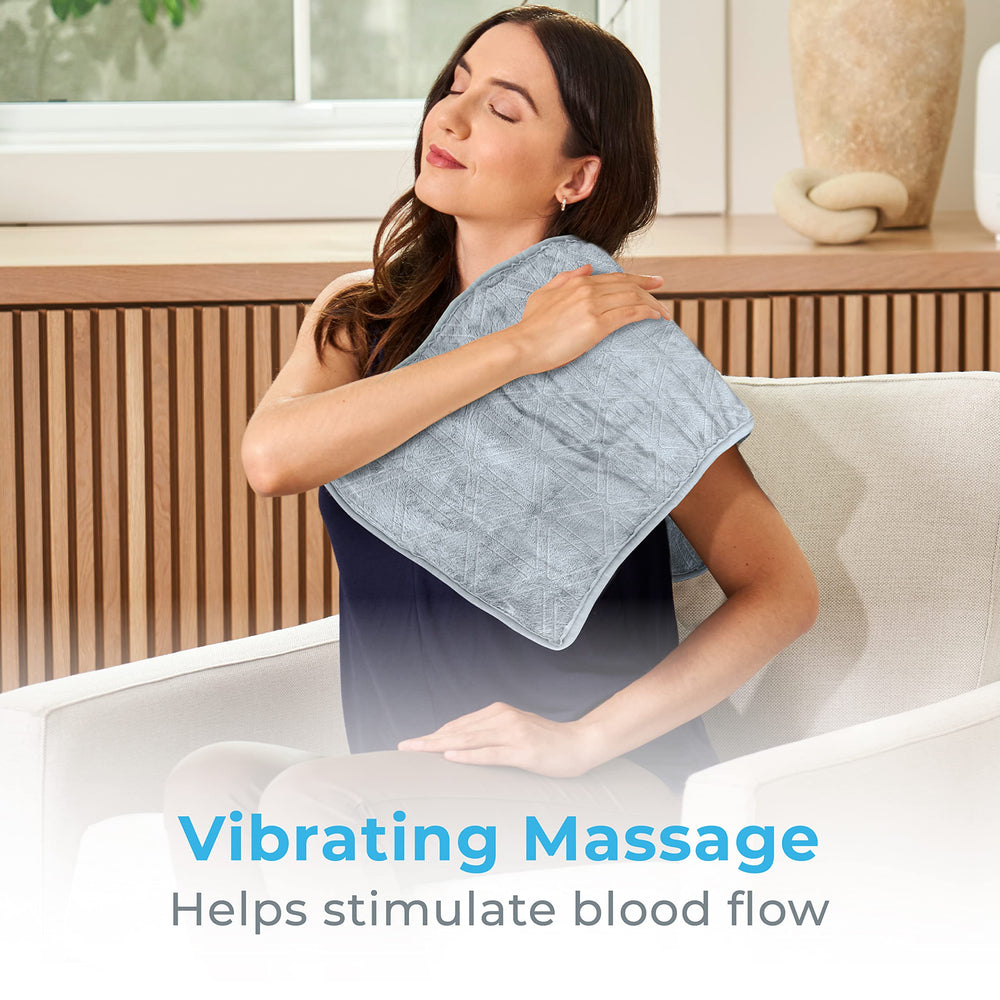 Pure Enrichment WeightedWarmth plush fabric detail for luxurious comfort