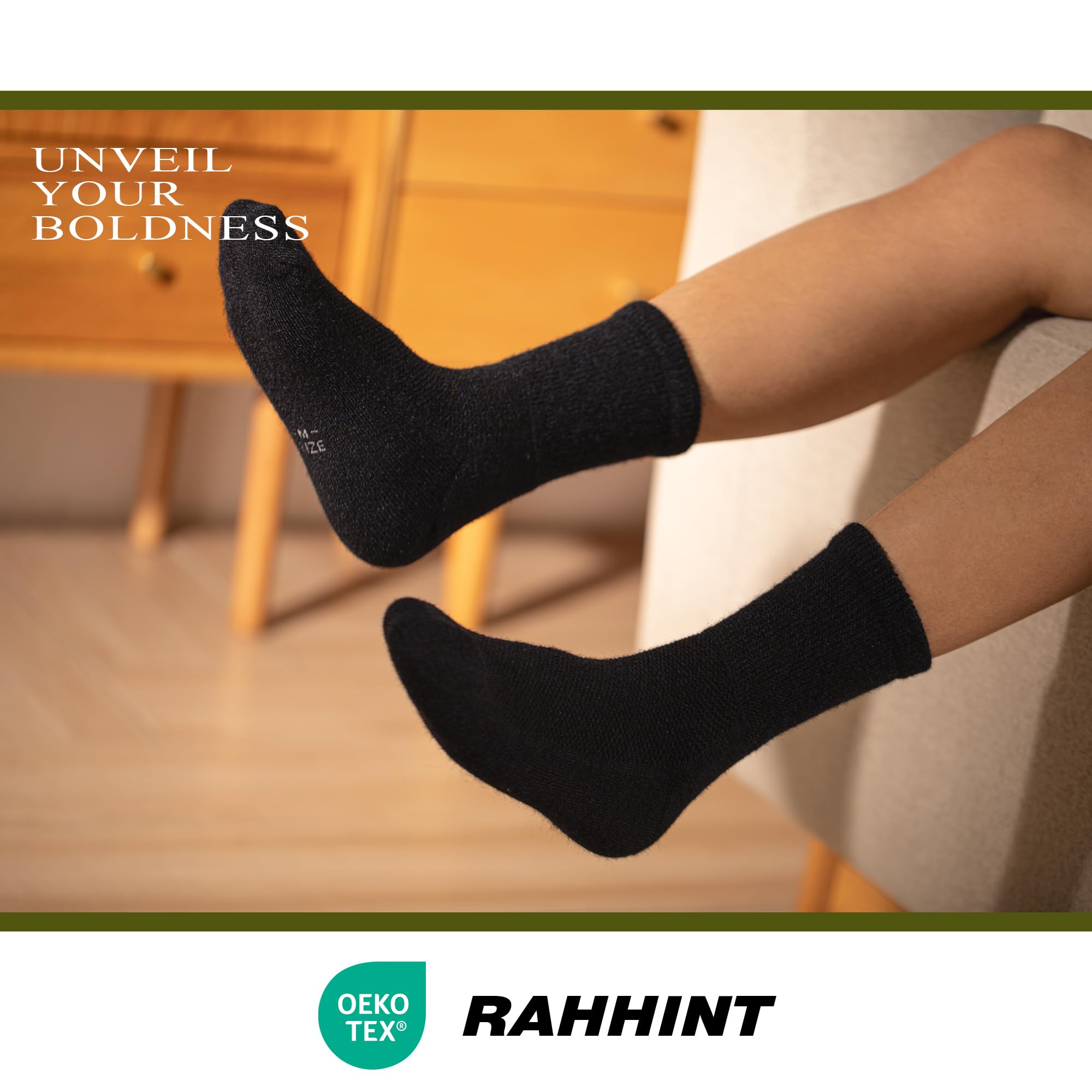 Rahhint wide cushioned sole provides warmth and soft support.