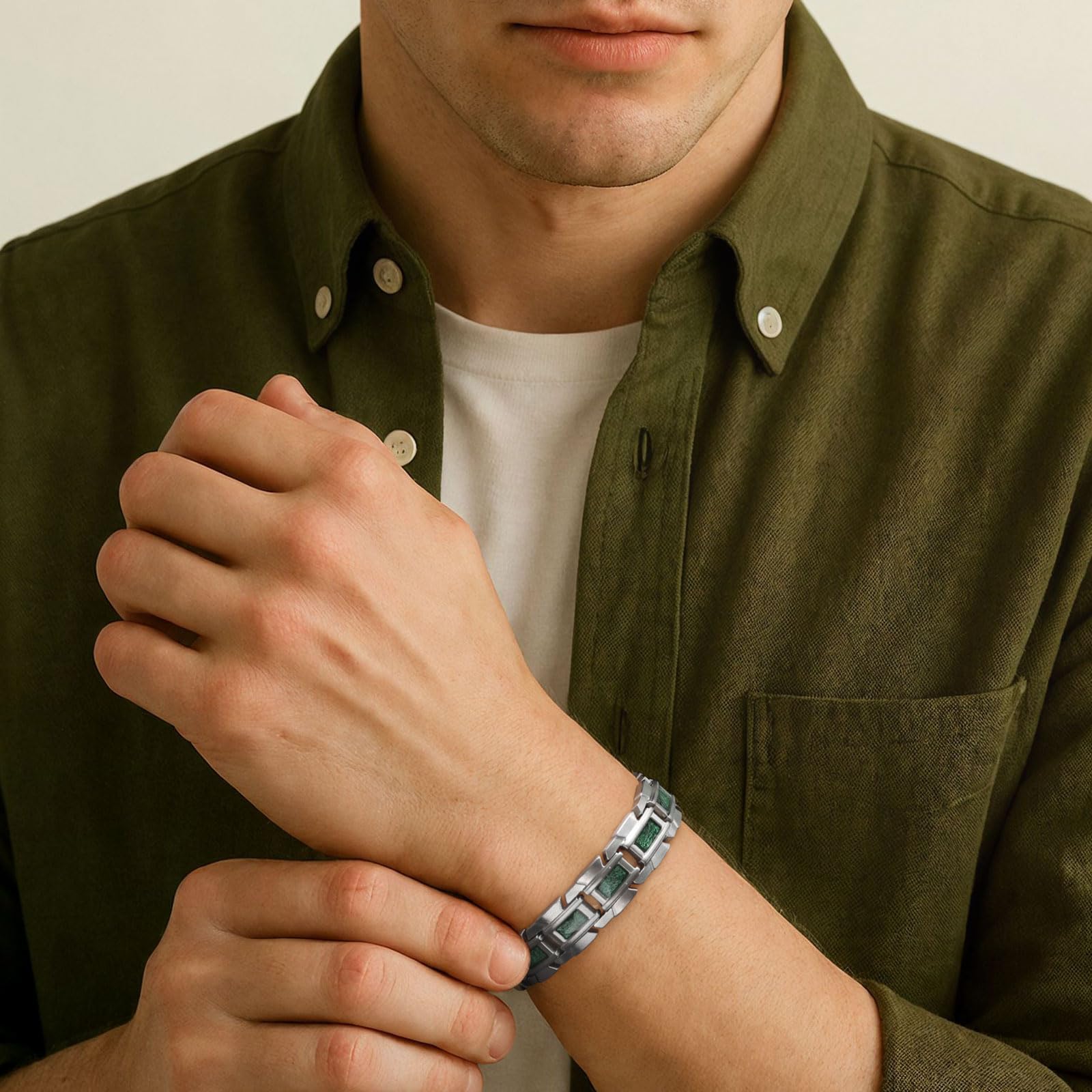 RainSo elegant bracelet worn for daily wear and style
