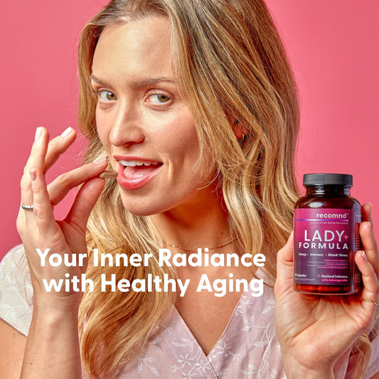 closeup of recomnd Lady+ Formula capsules for easy daily use