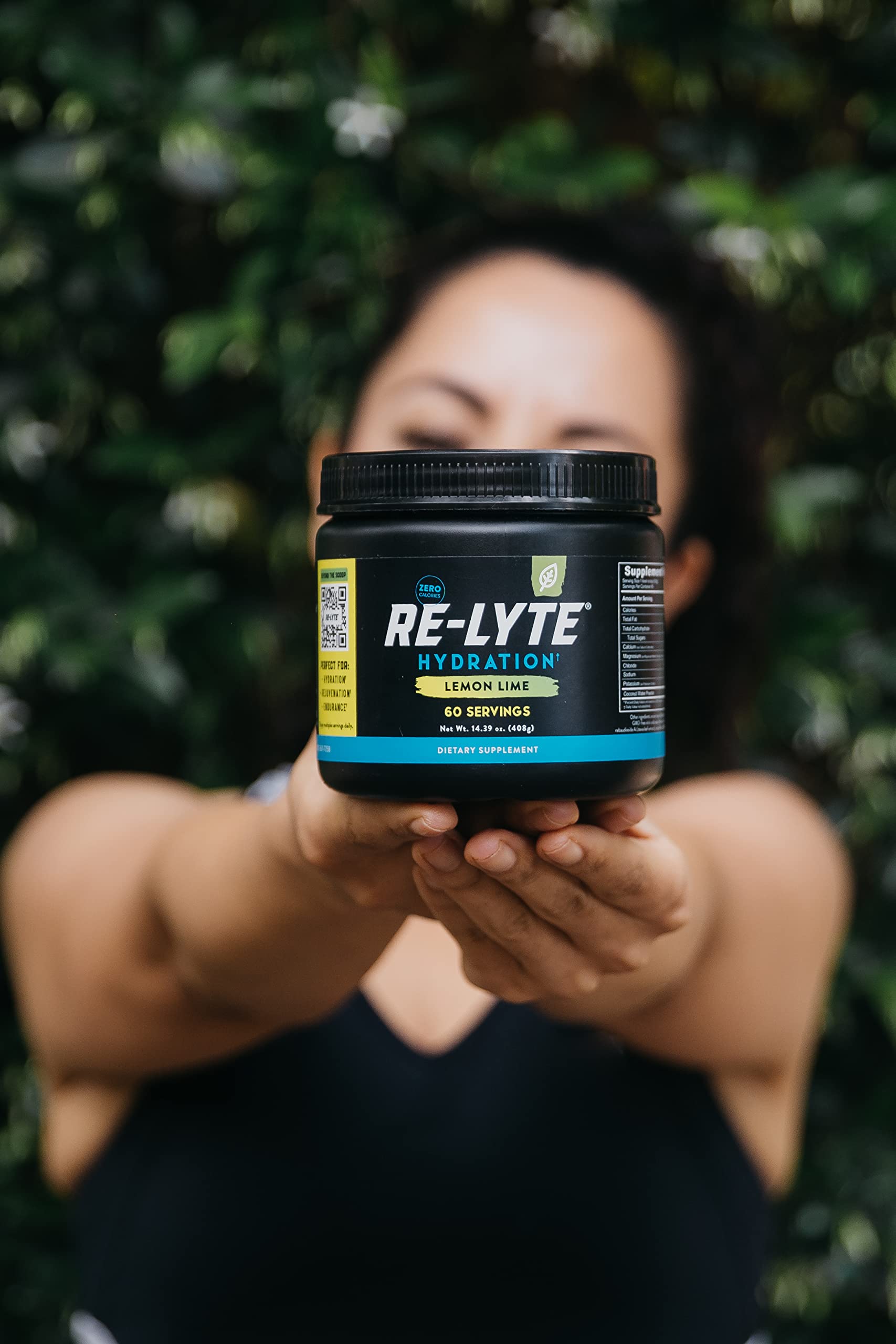 On-the-go REDMOND Re-Lyte pack showing convenient daily hydration
