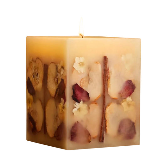 Refillery Haus large apple vanilla candle in eco-friendly packaging, ideal for gifts.